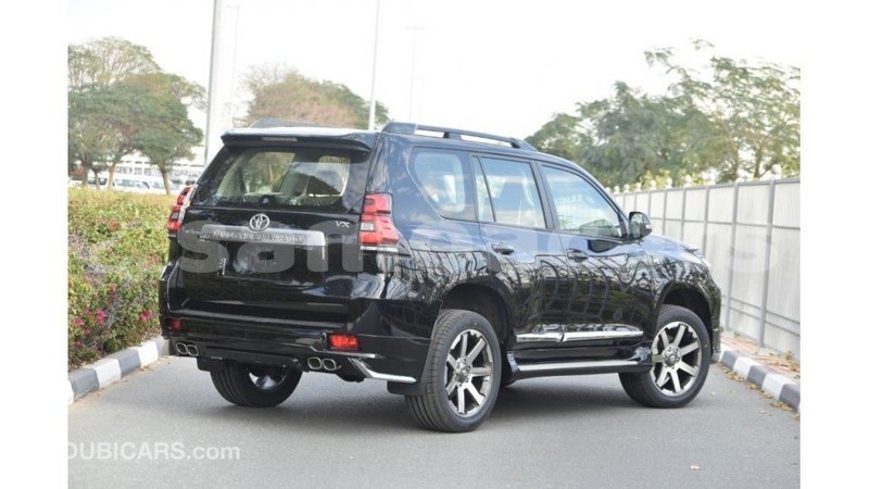 Big with watermark toyota prado a'ana import dubai 3074