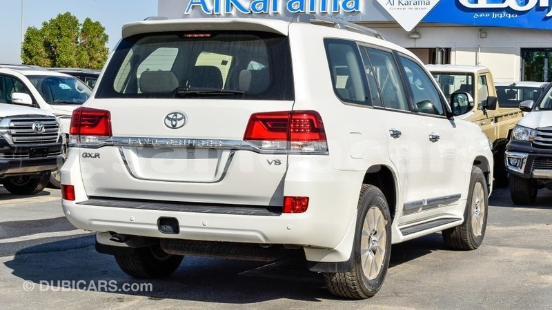 Big with watermark toyota land cruiser a'ana import dubai 3076