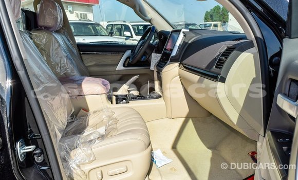 Buy Import Toyota Land Cruiser Black Car in Import - Dubai in A'ana Buy Import Toyota Land Cruiser Black Car in Import - Dubai in A'ana