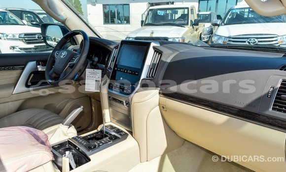 Buy Import Toyota Land Cruiser Black Car in Import - Dubai in A'ana Buy Import Toyota Land Cruiser Black Car in Import - Dubai in A'ana