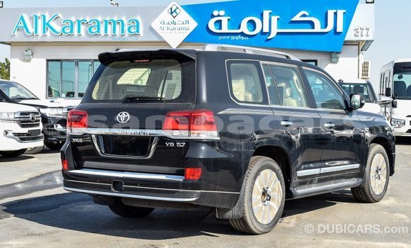 Buy Import Toyota Land Cruiser Black Car in Import - Dubai in A'ana Buy Import Toyota Land Cruiser Black Car in Import - Dubai in A'ana
