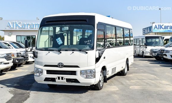 Acheter Import Voiture Toyota Coaster Blanc à Import - Dubai, A'ana Acheter Import Voiture Toyota Coaster Blanc à Import - Dubai, A'ana