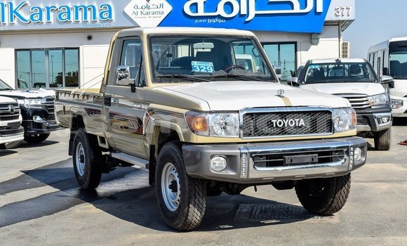 Acheter Import Voiture Toyota Land Cruiser Beige à Import - Dubai, A'ana Acheter Import Voiture Toyota Land Cruiser Beige à Import - Dubai, A'ana