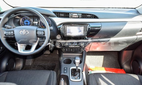 Acheter Import Voiture Toyota Hilux Autre à Import - Dubai, A'ana Acheter Import Voiture Toyota Hilux Autre à Import - Dubai, A'ana