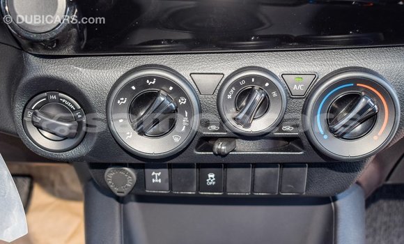 Acheter Import Voiture Toyota Hilux Autre à Import - Dubai, A'ana Acheter Import Voiture Toyota Hilux Autre à Import - Dubai, A'ana