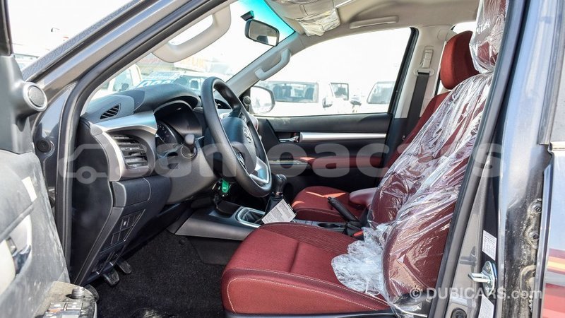 Big with watermark toyota hilux a'ana import dubai 3087