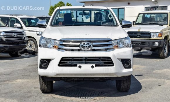 Buy Import Toyota Hilux White Car in Import - Dubai in A'ana Buy Import Toyota Hilux White Car in Import - Dubai in A'ana