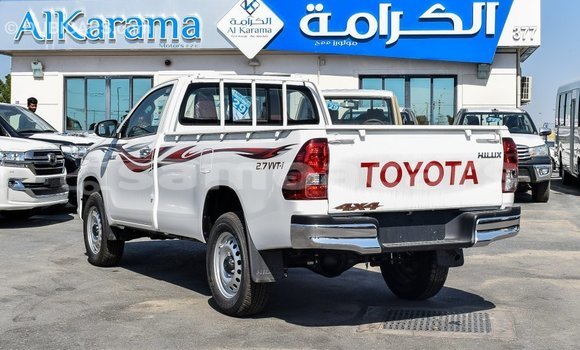 Buy Import Toyota Hilux White Car in Import - Dubai in A'ana Buy Import Toyota Hilux White Car in Import - Dubai in A'ana