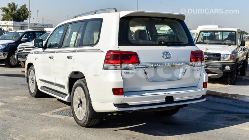 Big with watermark toyota land cruiser a'ana import dubai 3091