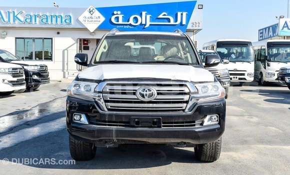 Acheter Import Voiture Toyota Land Cruiser Noir à Import - Dubai, A'ana Acheter Import Voiture Toyota Land Cruiser Noir à Import - Dubai, A'ana
