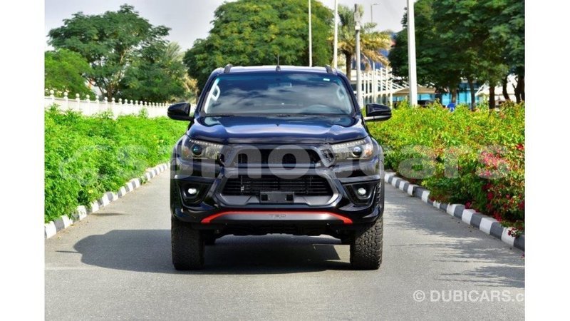 Big with watermark toyota hilux a'ana import dubai 3095