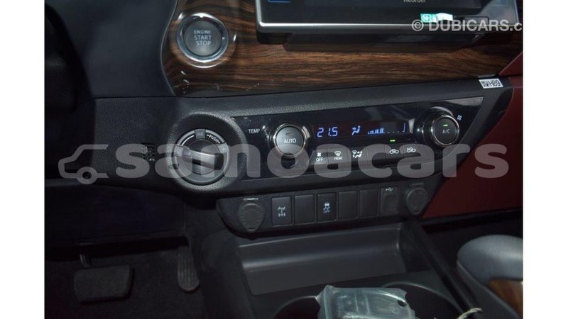 Big with watermark toyota hilux a'ana import dubai 3095