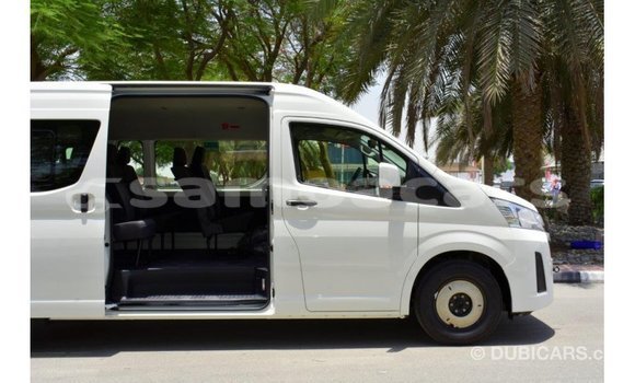 Buy Import Toyota Hiace White Car in Import - Dubai in A'ana Buy Import Toyota Hiace White Car in Import - Dubai in A'ana