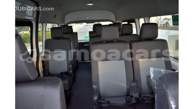 Big with watermark toyota hiace a'ana import dubai 3101
