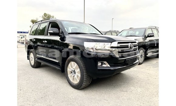 Buy Import Toyota Land Cruiser Black Car in Import - Dubai in A'ana Buy Import Toyota Land Cruiser Black Car in Import - Dubai in A'ana
