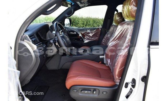 Buy Import Lexus LX White Car in Import - Dubai in A'ana Buy Import Lexus LX White Car in Import - Dubai in A'ana