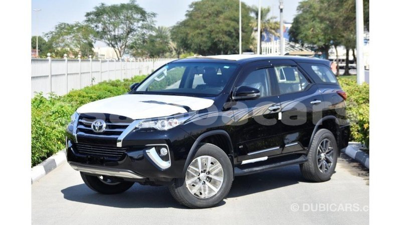 Big with watermark toyota fortuner a'ana import dubai 3124