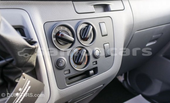 Buy Import Nissan Urvan White Car in Import - Dubai in A'ana Buy Import Nissan Urvan White Car in Import - Dubai in A'ana