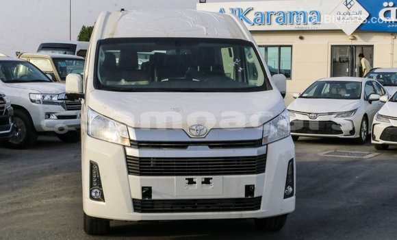 Buy Import Toyota Hiace White Car in Import - Dubai in A'ana Buy Import Toyota Hiace White Car in Import - Dubai in A'ana