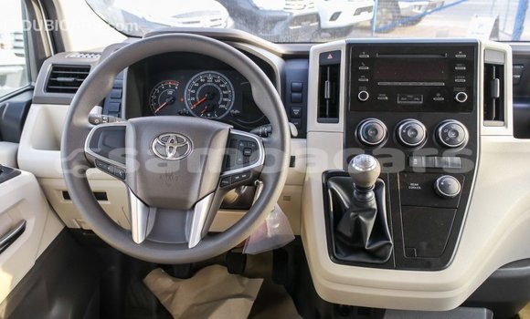 Buy Import Toyota Hiace White Car in Import - Dubai in A'ana Buy Import Toyota Hiace White Car in Import - Dubai in A'ana