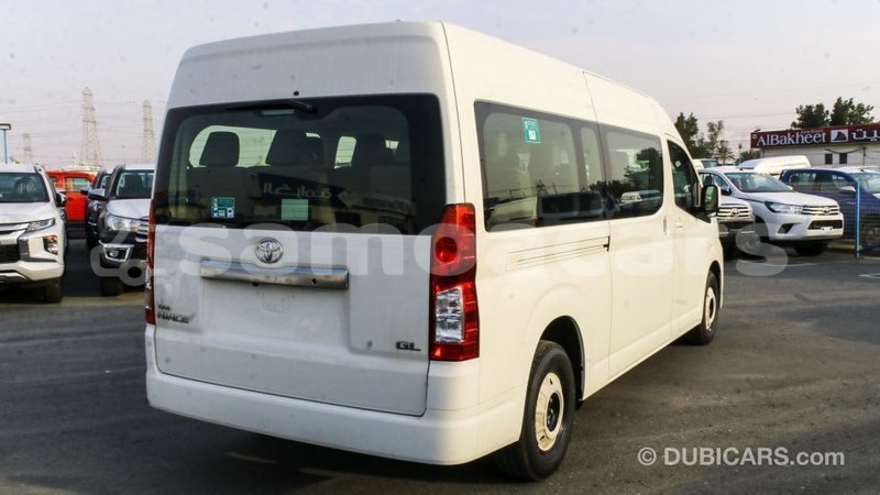 Big with watermark toyota hiace a'ana import dubai 3133