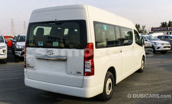 Buy Import Toyota Hiace White Car in Import - Dubai in A'ana Buy Import Toyota Hiace White Car in Import - Dubai in A'ana