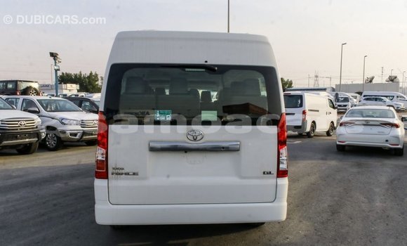 Buy Import Toyota Hiace White Car in Import - Dubai in A'ana Buy Import Toyota Hiace White Car in Import - Dubai in A'ana