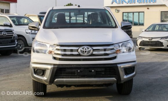 Buy Import Toyota Hilux White Car in Import - Dubai in A'ana Buy Import Toyota Hilux White Car in Import - Dubai in A'ana