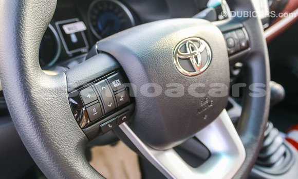Buy Import Toyota Hilux White Car in Import - Dubai in A'ana Buy Import Toyota Hilux White Car in Import - Dubai in A'ana