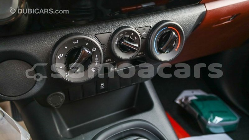 Big with watermark toyota hilux a'ana import dubai 3134