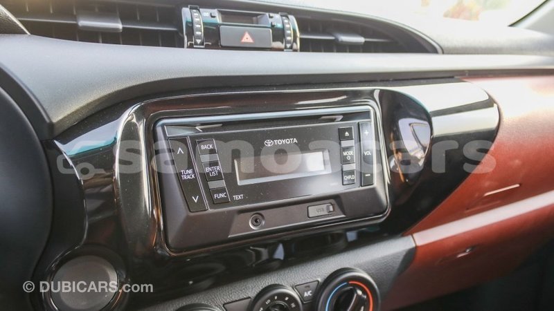 Big with watermark toyota hilux a'ana import dubai 3134