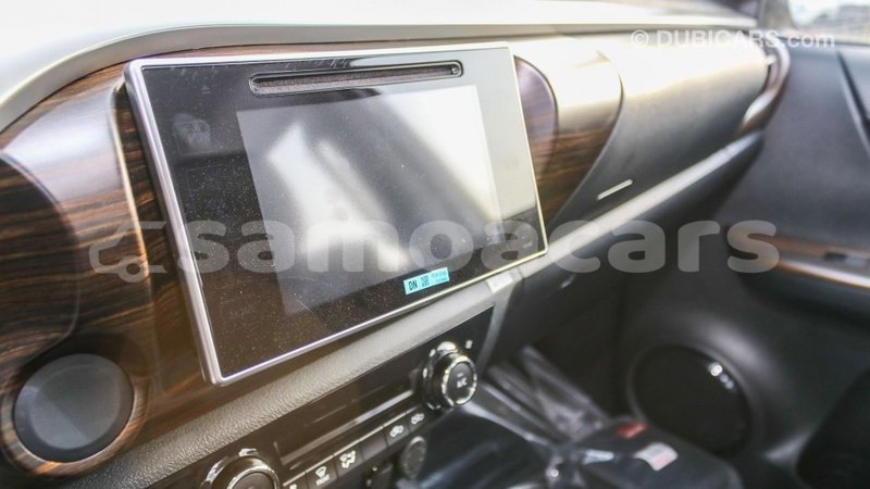 Big with watermark toyota hilux a'ana import dubai 3135