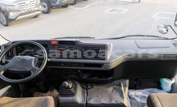 Buy Import Toyota Coaster White Car in Import - Dubai in A'ana Buy Import Toyota Coaster White Car in Import - Dubai in A'ana