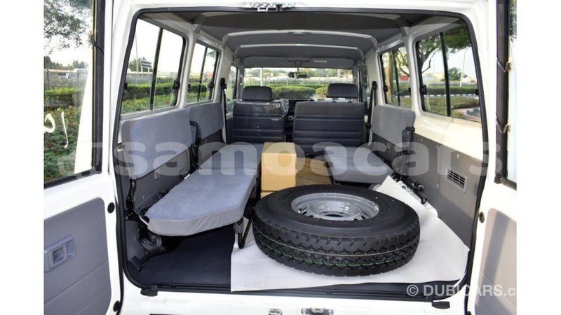 Big with watermark toyota land cruiser a'ana import dubai 3145