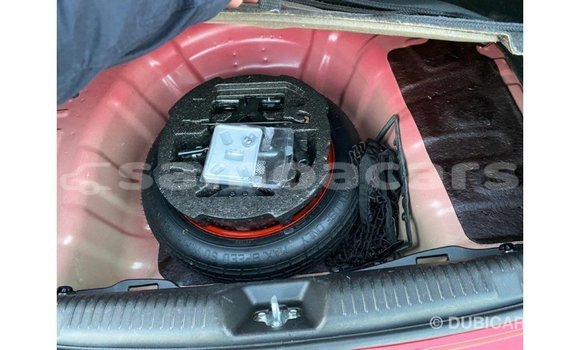 Acheter Import Voiture Hyundai Elantra Rouge à Import - Dubai, A'ana Acheter Import Voiture Hyundai Elantra Rouge à Import - Dubai, A'ana