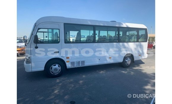 Buy Import Hyundai Accent White Car in Import - Dubai in A'ana Buy Import Hyundai Accent White Car in Import - Dubai in A'ana