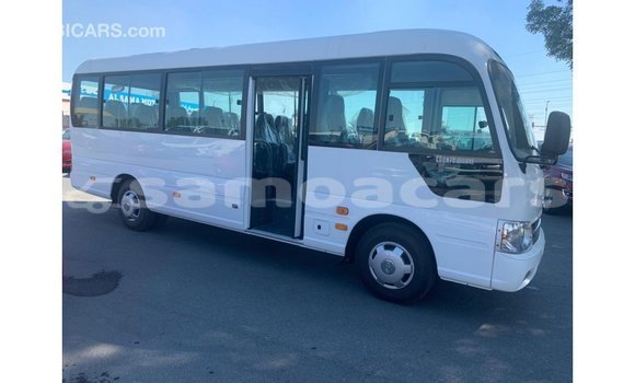 Buy Import Hyundai Accent White Car in Import - Dubai in A'ana Buy Import Hyundai Accent White Car in Import - Dubai in A'ana