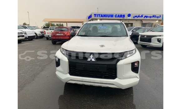 Acheter Import Voiture Mitsubishi L200 Blanc à Import - Dubai, A'ana Acheter Import Voiture Mitsubishi L200 Blanc à Import - Dubai, A'ana