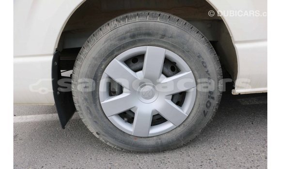 Acheter Import Voiture Toyota Hiace Blanc à Import - Dubai, A'ana Acheter Import Voiture Toyota Hiace Blanc à Import - Dubai, A'ana