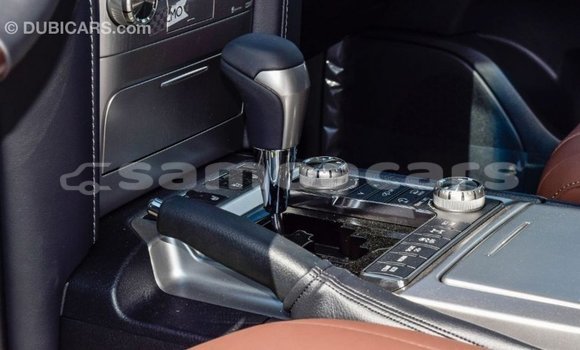 Acheter Import Voiture Toyota Land Cruiser Noir à Import - Dubai, A'ana Acheter Import Voiture Toyota Land Cruiser Noir à Import - Dubai, A'ana