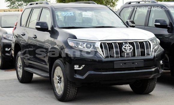 Acheter Import Voiture Toyota Prado Noir à Import - Dubai, A'ana Acheter Import Voiture Toyota Prado Noir à Import - Dubai, A'ana