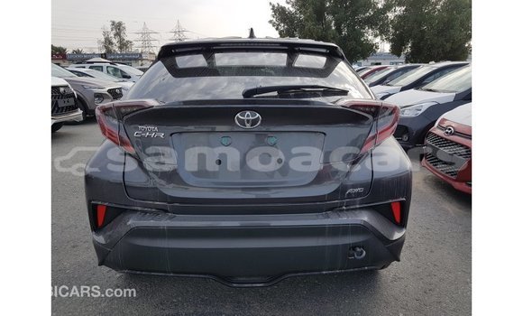 Buy Import Toyota C-HR Other Car in Import - Dubai in A'ana Buy Import Toyota C-HR Other Car in Import - Dubai in A'ana