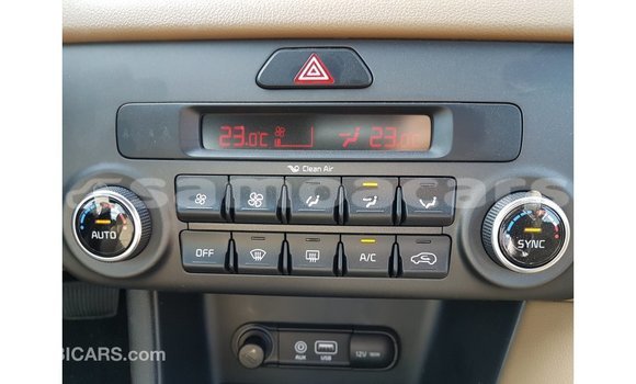 Buy Import Kia Sportage White Car in Import - Dubai in A'ana Buy Import Kia Sportage White Car in Import - Dubai in A'ana