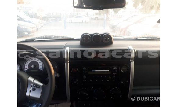 Buy Import Toyota FJ Cruiser Black Car in Import - Dubai in A'ana Buy Import Toyota FJ Cruiser Black Car in Import - Dubai in A'ana