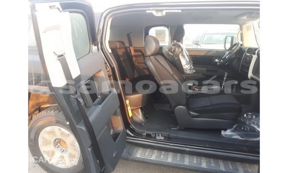 Buy Import Toyota FJ Cruiser Black Car in Import - Dubai in A'ana Buy Import Toyota FJ Cruiser Black Car in Import - Dubai in A'ana