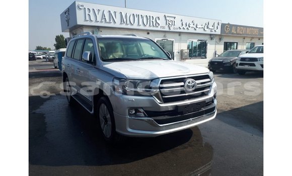 Buy Import Toyota Land Cruiser Other Car in Import - Dubai in A'ana Buy Import Toyota Land Cruiser Other Car in Import - Dubai in A'ana