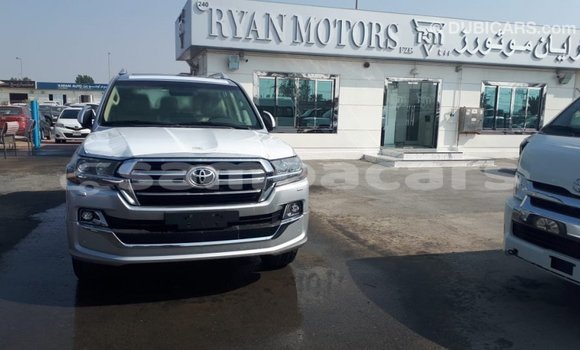 Buy Import Toyota Land Cruiser Other Car in Import - Dubai in A'ana Buy Import Toyota Land Cruiser Other Car in Import - Dubai in A'ana