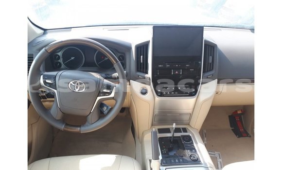 Buy Import Toyota Land Cruiser Other Car in Import - Dubai in A'ana Buy Import Toyota Land Cruiser Other Car in Import - Dubai in A'ana