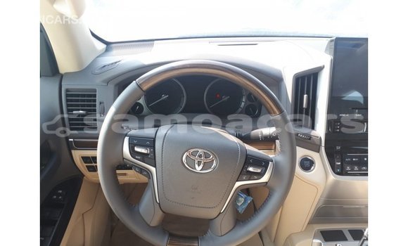 Buy Import Toyota Land Cruiser Other Car in Import - Dubai in A'ana Buy Import Toyota Land Cruiser Other Car in Import - Dubai in A'ana