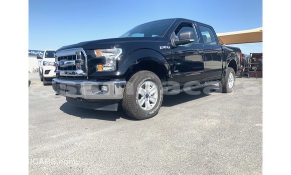 Acheter Import Voiture Ford Club Wagon Noir à Import - Dubai, A'ana Acheter Import Voiture Ford Club Wagon Noir à Import - Dubai, A'ana